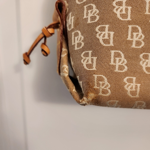 Dooney & Bourke Bag - Picture 5 of 8